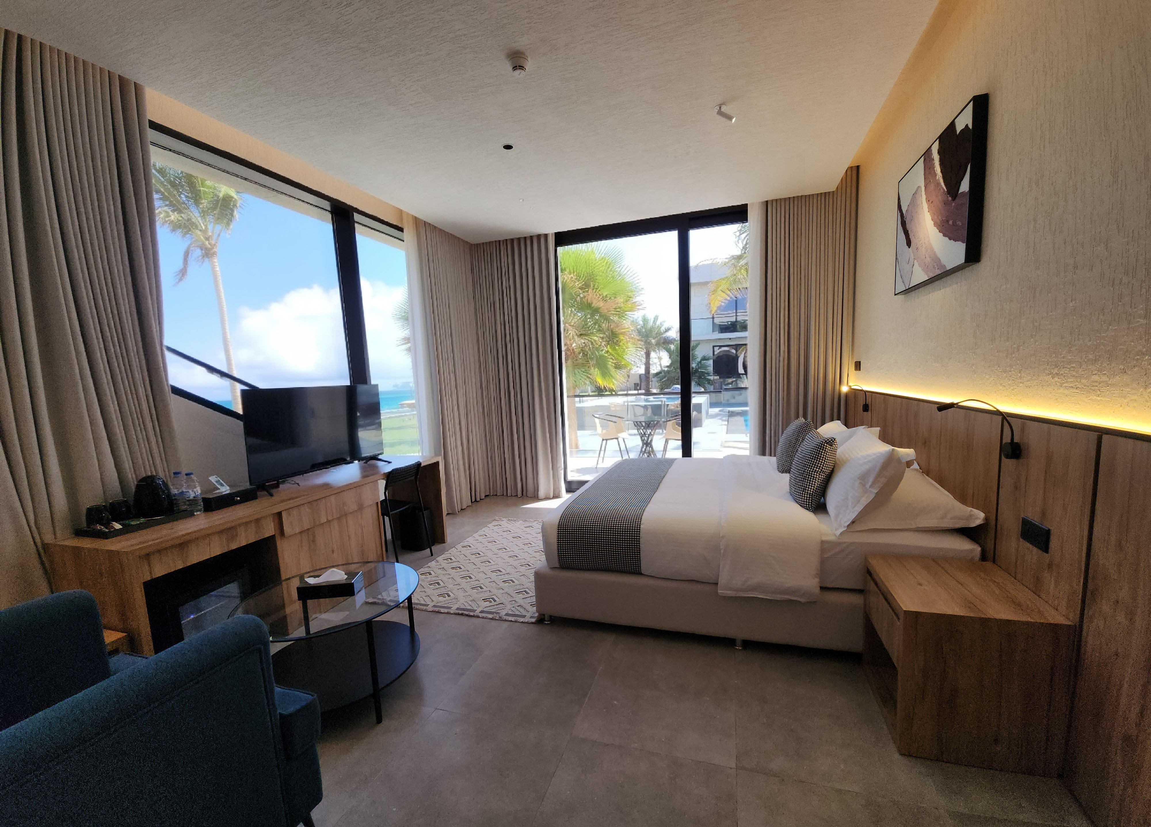 117 KING WITH POOL AND SEA VIEW Ground floor