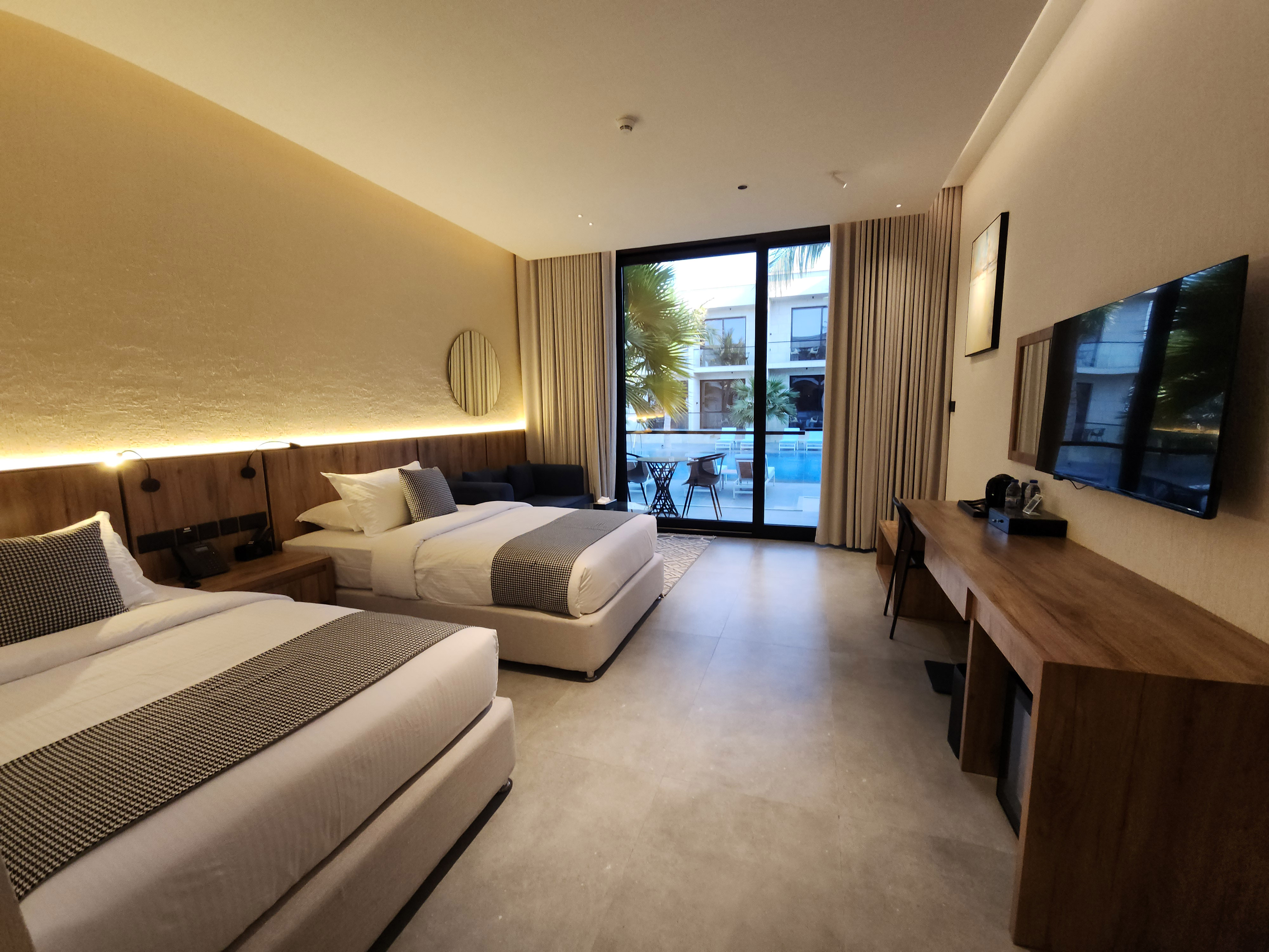 119 TWIN WITH POOL VIEW Ground floor