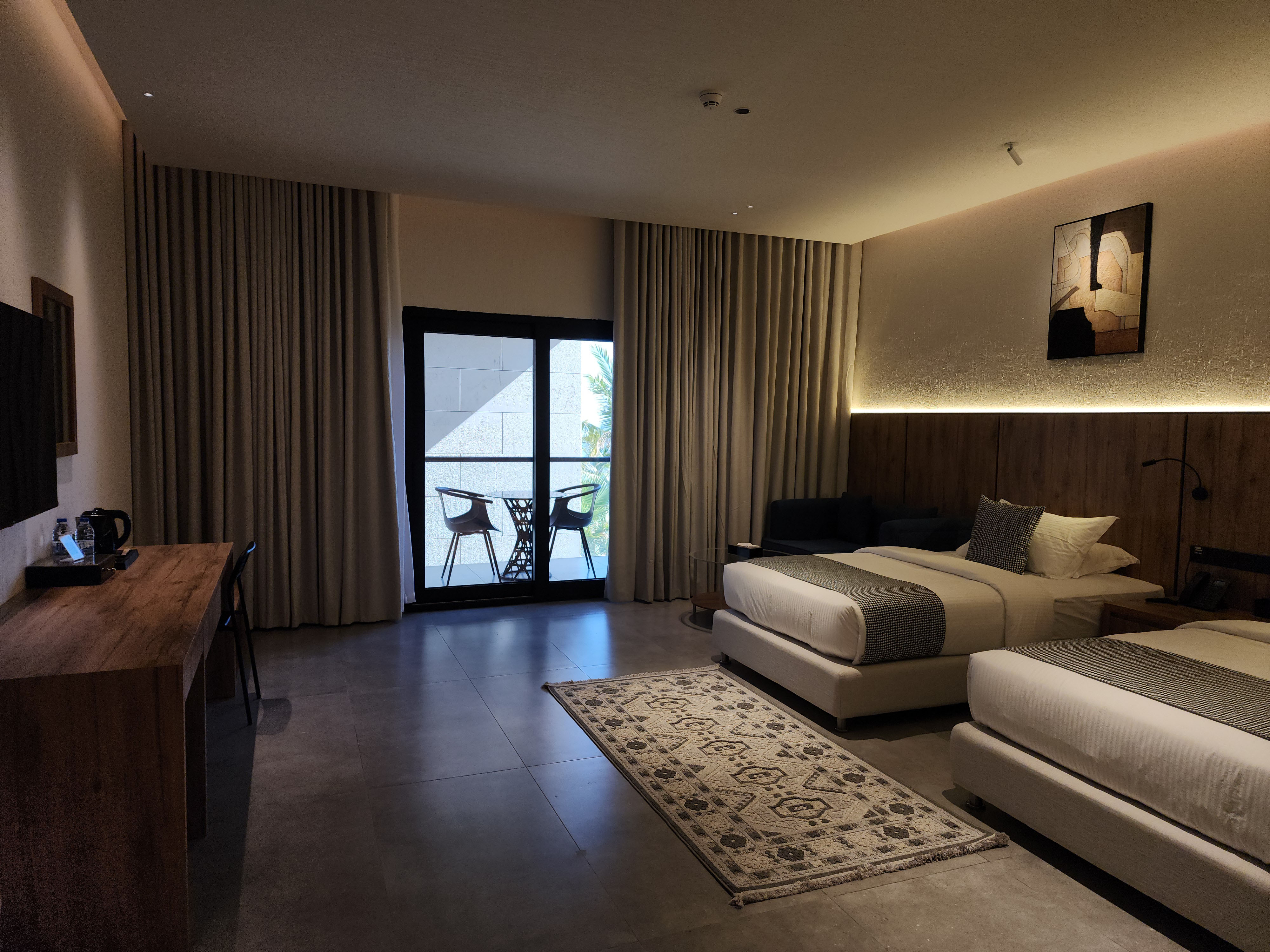 137 TWIN LARGE ROOM